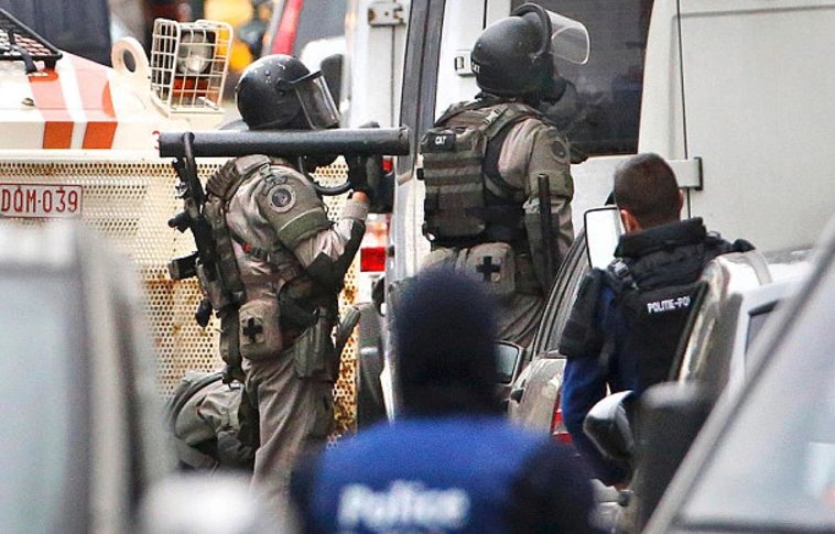 Ellentmondó hírek a szökésben lévő nyolcadik terroristáról