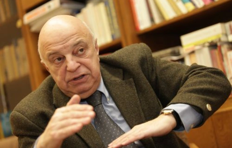 Nógrádi György szerint még csak az első hulláma jön a migránsoknak