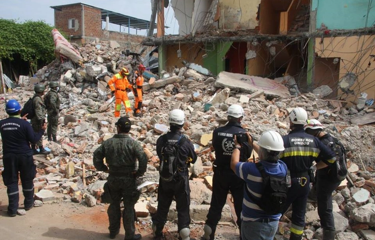 Ecuadori földrengés – valószínűleg már nem találnak túlélőket a romok alatt