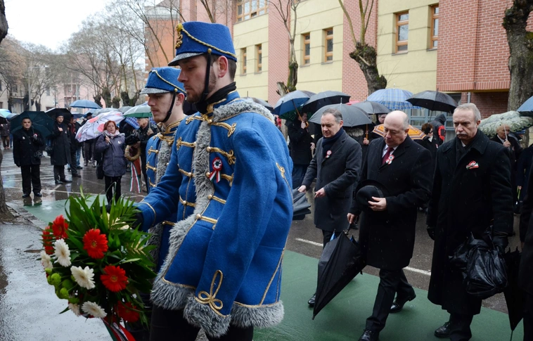 A hősökre emlékeztek Miskolcon