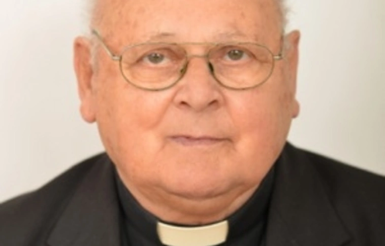 Elhunyt Szalay József érdemes főesperes