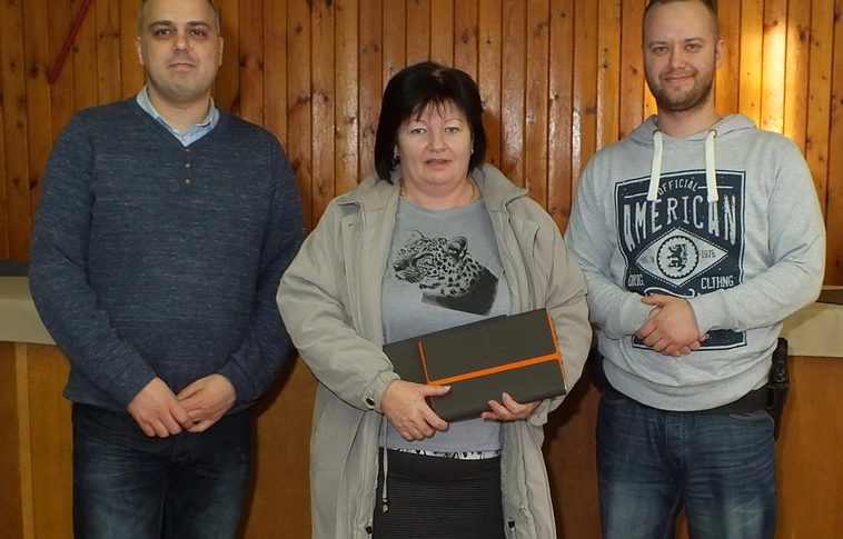 Táblagépeket lopott az iskolából, hogy aztán potom áron adja el azokat
