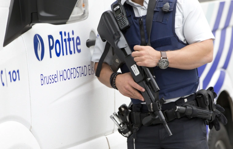 Járókelők közé hajtott egy autós Belgiumban