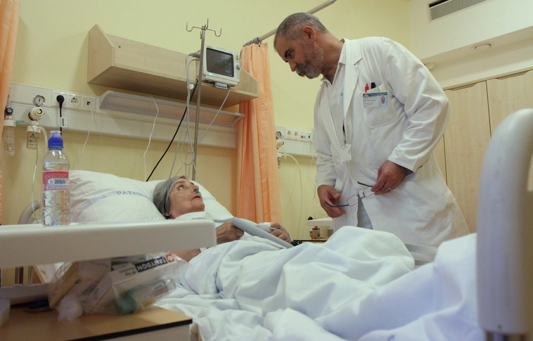 Betegőrző monitorokat kapott a megyei kórház mellkassebészete