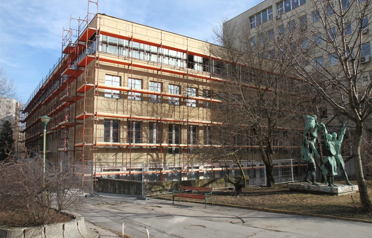 Kormányhivatali épületek újulnak meg