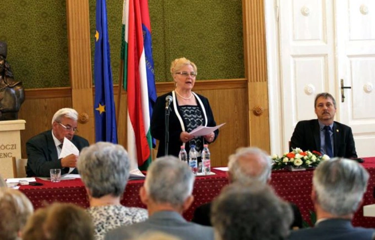 A Megyeházán ünnepeltek a közigazgatási nyugdíjasok