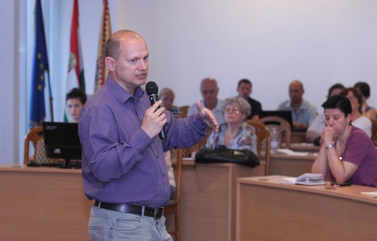 Csak a számla lesz más, a szolgáltatás a régi marad