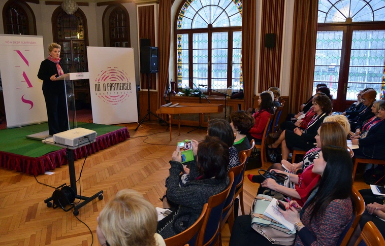 Nő a Partnerség: „A nők bárhol képesek megoldásokat találni!"