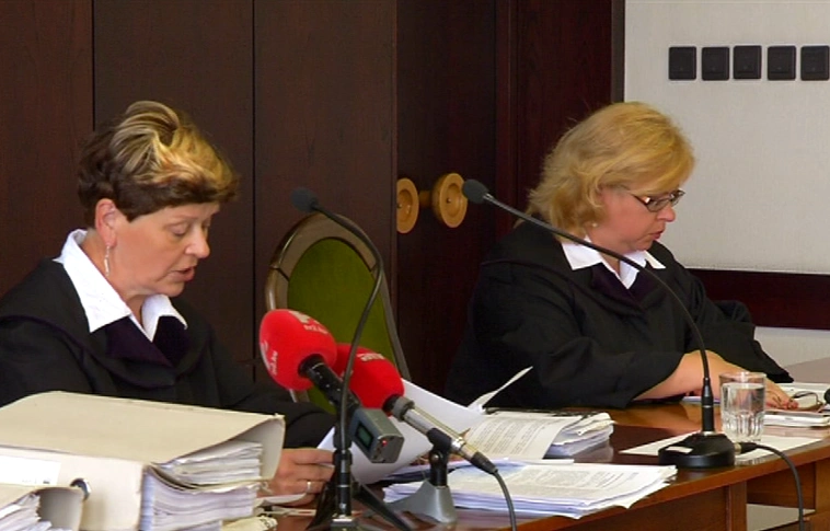 Paneltűz – jogerősen is felmentették a tűzoltókat