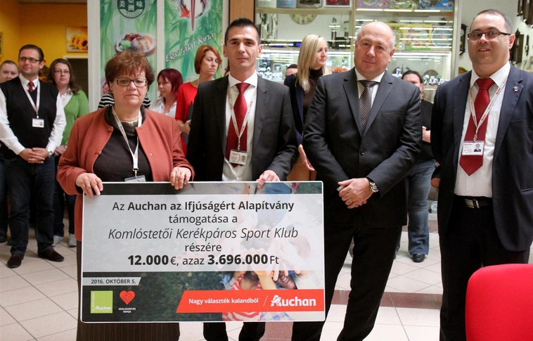 Közösségi kapcsolatok erősödhetnek a támogatásokkal