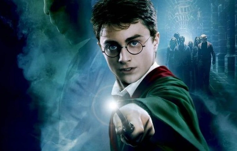 Jó hír a rajongóknak: két új Harry Potter-kötet jelenik meg októberben!