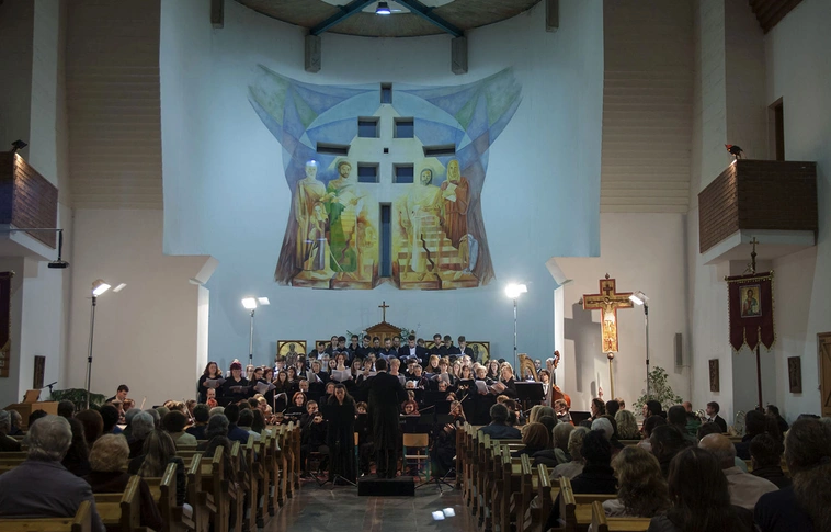 Mennyei harmóniák a miskolci templomokban