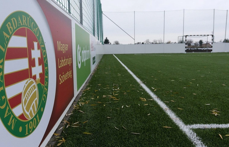 Közleményt adott ki az MLSZ a hőségben elhunyt játékvezetőről