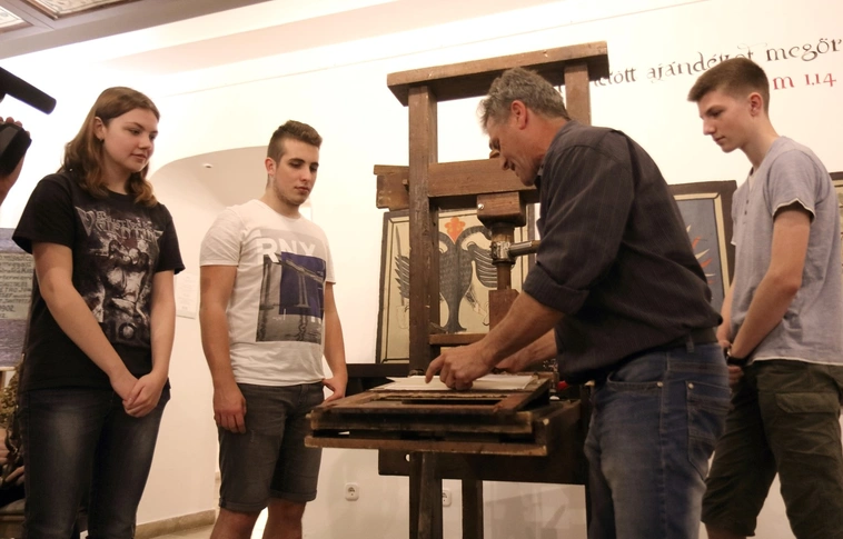 Bibliát nyomtattak a múzeumban