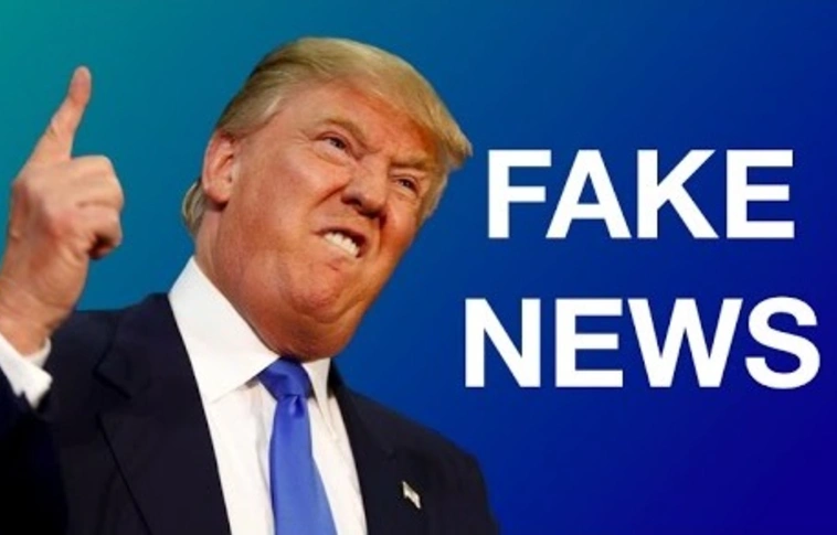 Donald Trump Hamis Hírek Díjat adott sok médiumnak