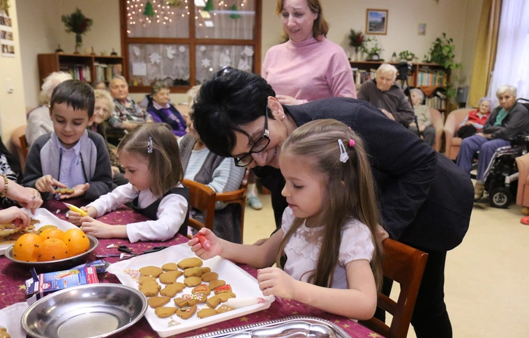 Generációk találkozása az advent jegyében