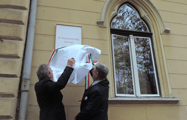 Márai édesapjának emlékét már tábla is őrzi Miskolcon