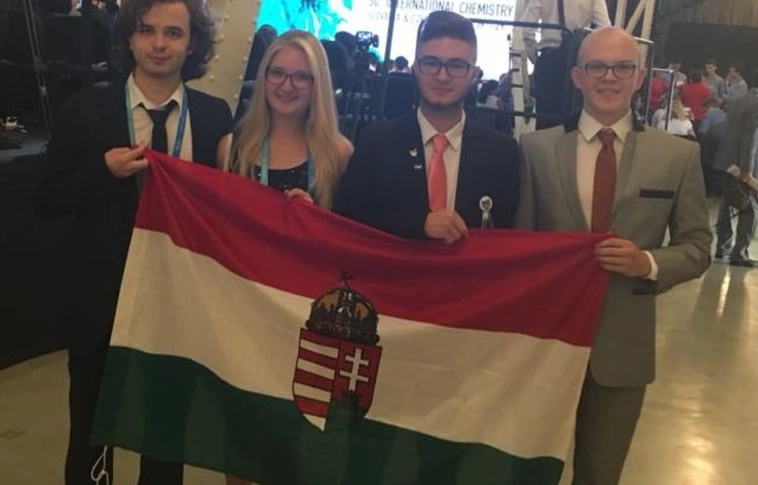 Fantasztikus miskolci siker: a Földes diákja Nemzetközi Kémiai Diákolimpiát nyert!