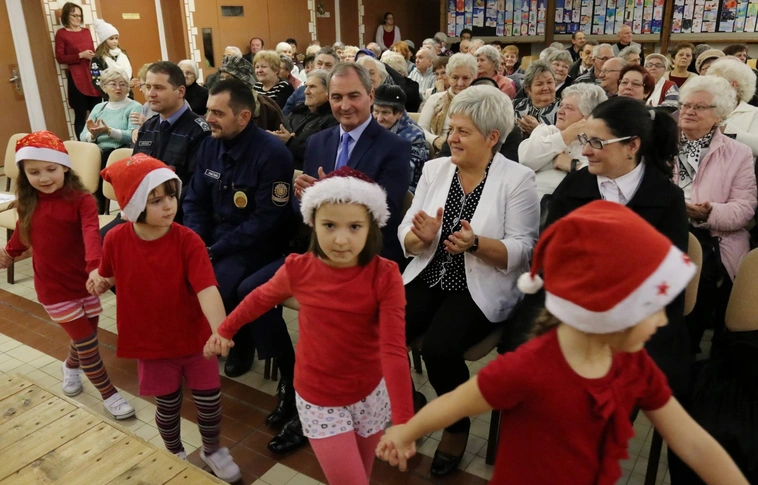 Idősek karácsonya Komlóstetőn