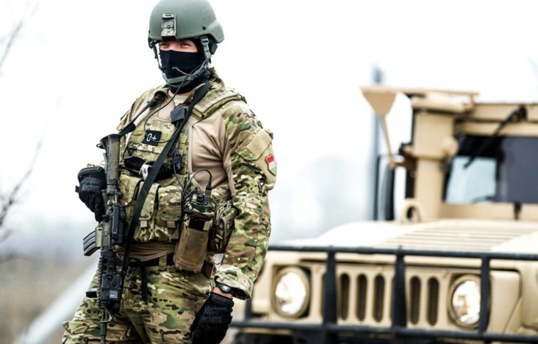 Korszerű, modern honvédség épül Magyarországon