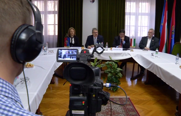 Munkaerőpiaci támogatás, gazdaságfejlesztés és megyei klímastratégia a terítéken