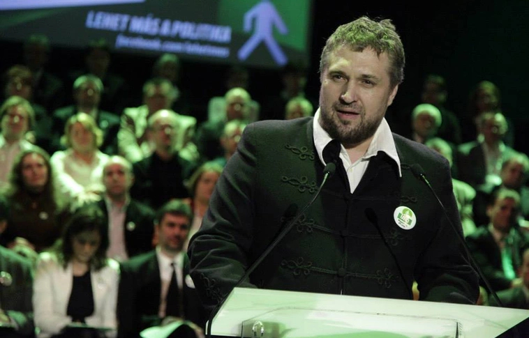 Fegyelmi eljárást indít az LMP Sallai R. Benedekkel szemben