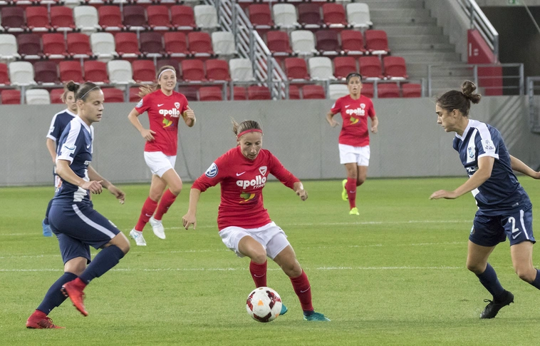 „Szenzációs buzdítás” mellett a bajnokkal ikszeltek