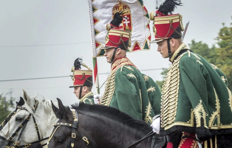 Vértes a huszárok Doberdója – könyvbemutató a könyvtárban