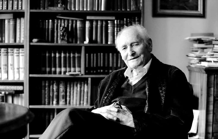 … mert a verset mondani kell!