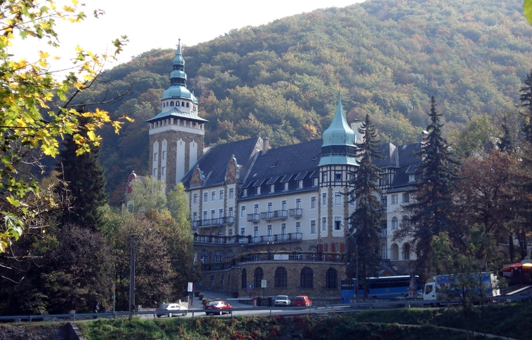 Már szavazhatunk Az év hotele döntőseire, köztük egy miskolci szállodára