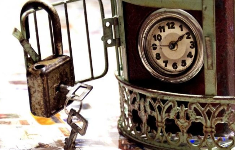 Tragédia Lengyelországban: tinik haltak meg egy szabadulószobában