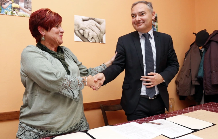 Otthonra leltek – Pezsgő nyugdíjasélet Szirmán