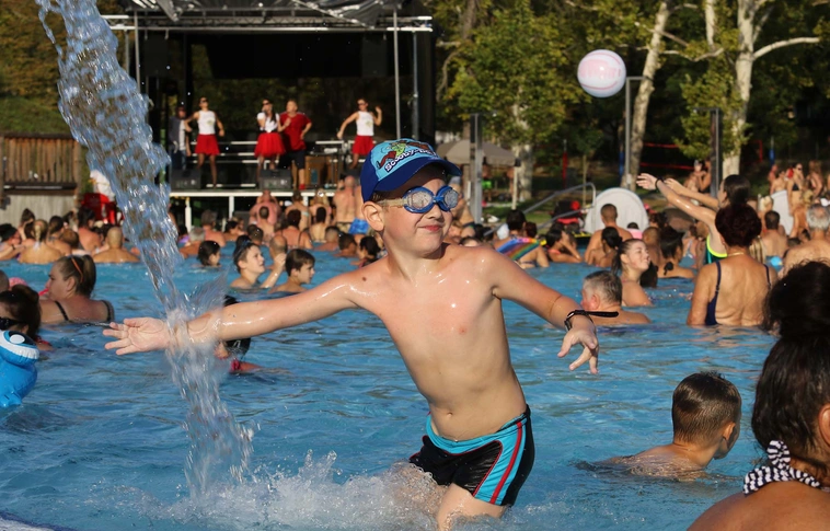 Visszavonták a hőség miatt kiadott vörös kódot