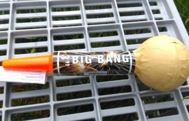 Vigyázat, túl közel sülhetnek el! – Négy veszélyes pirotechnikai terméket visszahívtak