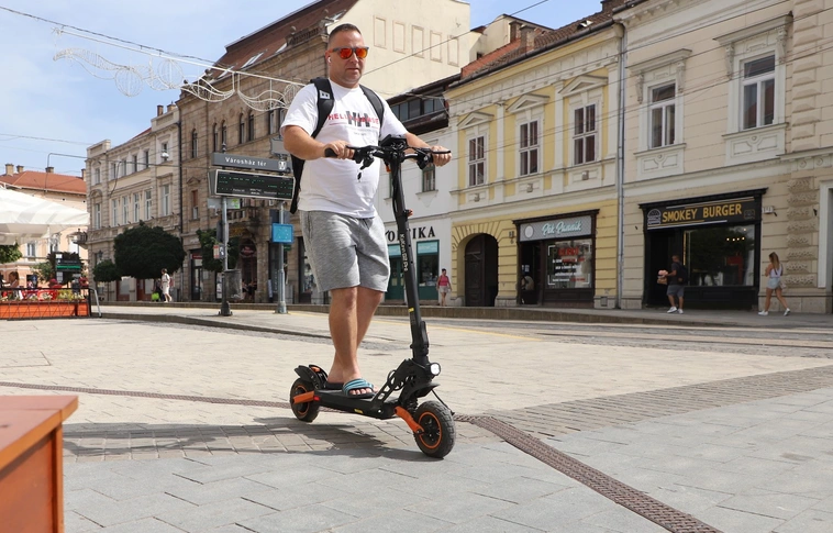 elektromos roller
