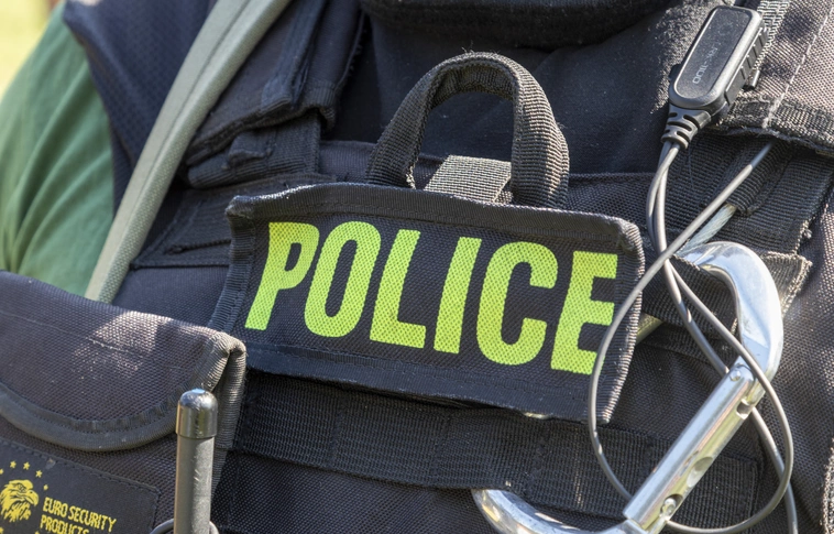 POLICE RENDŐRSÉG ILLUSZTRÁCIÓ