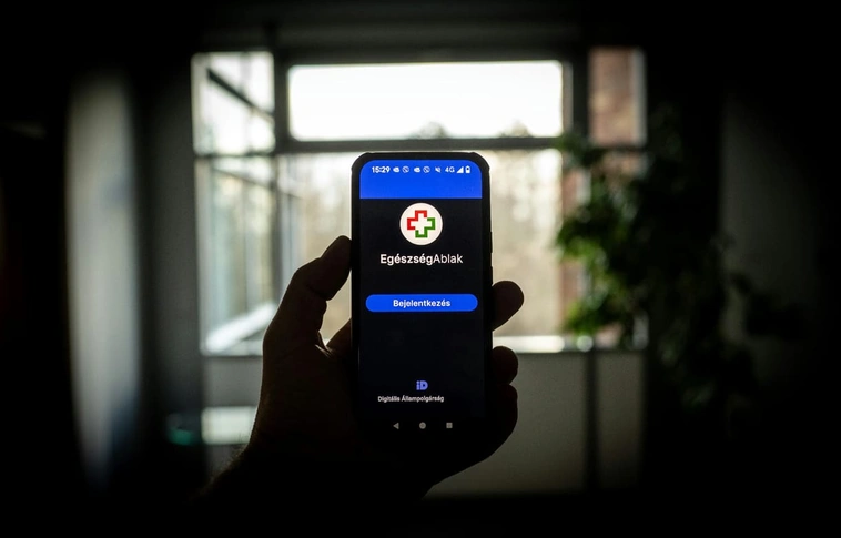 EESZT mobilon