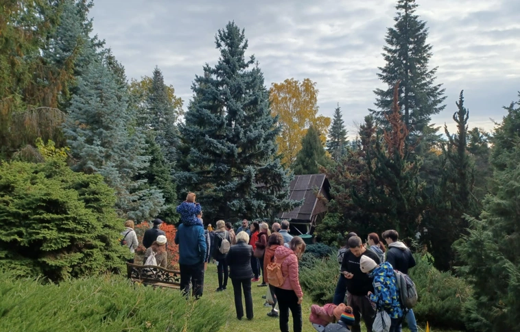 szezonzáró őszi séta Avasi Arborétum Miskolc/Dr. Adorján Imre Fenyőkert