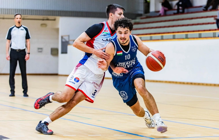 Dunai (kékben) 14 pontot gyűjtött. Fotó: magánarchívum