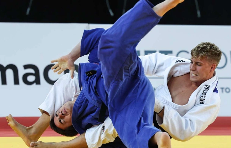 Sáfrány Péter (fehérben) vasárnap lép tatamira Zágrábban. Fotó: magánarchívum