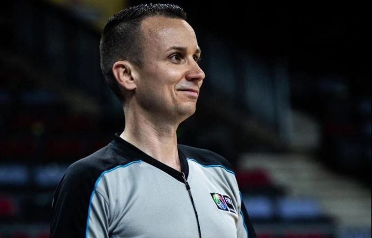 Mészáros Balázs, FIBA-jelvényes miskolci kosárlabda játékvezető. Fotó: magánarchívum