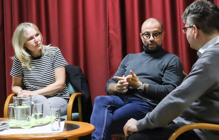 Halász Norbert A város működik című könyvének miskolci bemutatója_Fotó: Mocsári László
