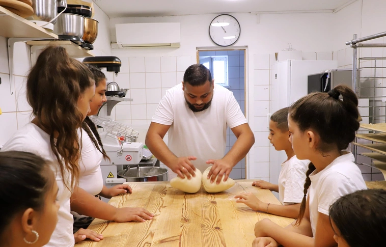 Briós sütés a Sütni Jó Alapítványnál