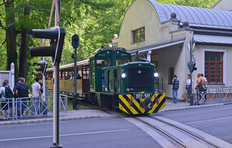 Turisták Lillafüreden