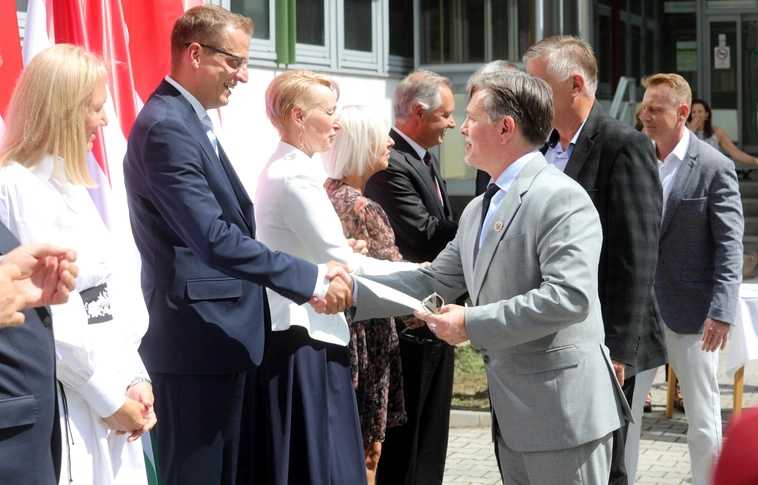 Versnyképes járások - miniszteri oklevelek átadása a megyeházán