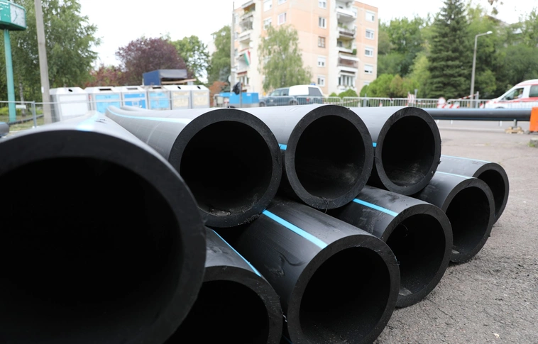 Csőcsere a Klapkán