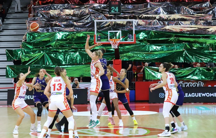 DVTK HUNTHERM - Fenerbahçe Opet
