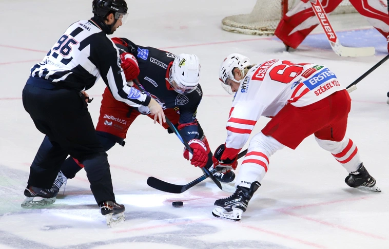 DVTK Jegesmedvék - Gyergyói HK