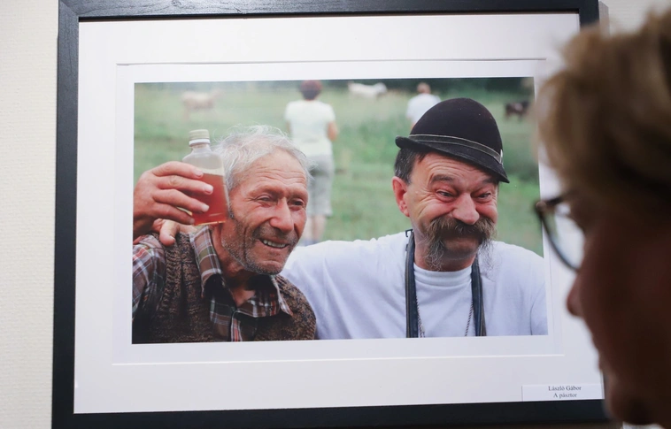 A 85 éves Diósgyőri Vasas Fotóművészeti Kör kiállítása az Adyban