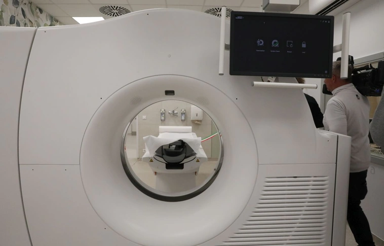 Új CT gép érkezett a megyei kórházba. Fotó: Juhász Ákos